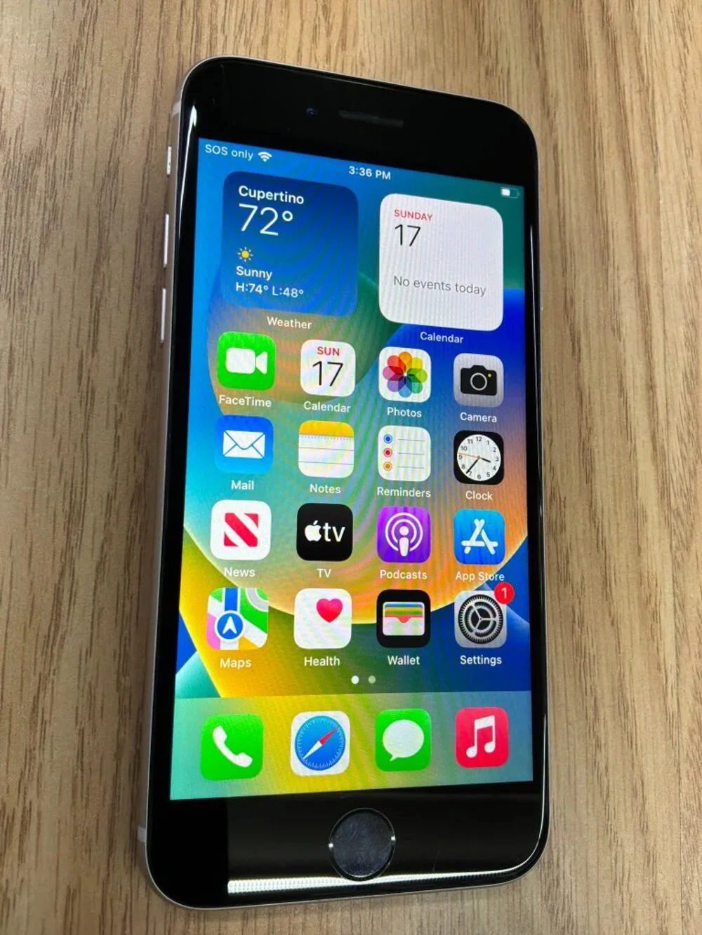 Apple iPhone SE 3rd Gen 64GB Unlocked Smartphone iOS 16